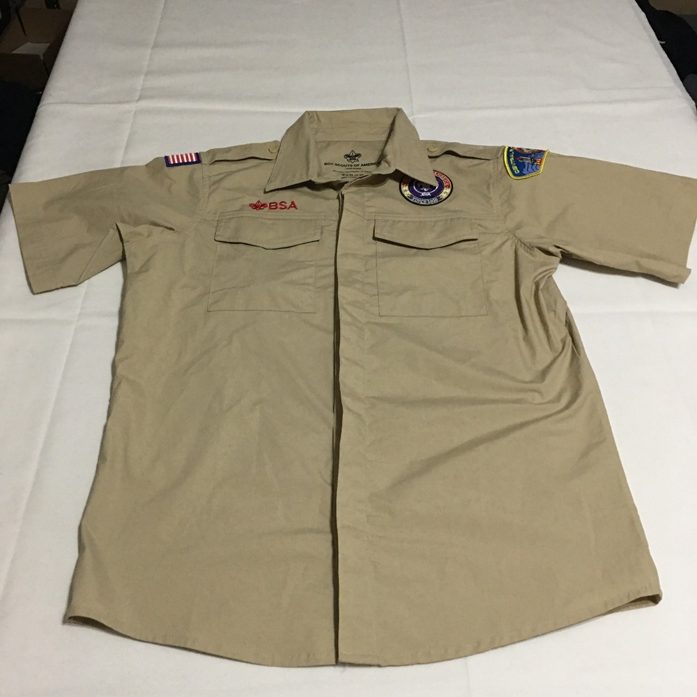Boy Scouts of America Youth XL Uniform Short Sleeve Button Shirt Tan Patches